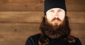 Jase Robertson, of the former series Duck D       ty, will be the guest speaker on Saturday, July 11.
